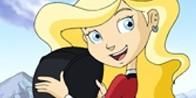 sarah e si bogata.are ochii albastir si parul blond despre sarah